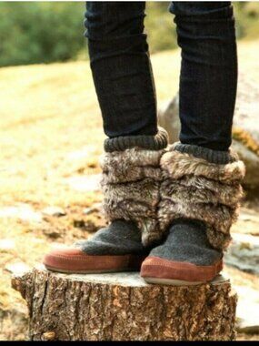 Acorn Faux Fur Slouch Slipper Boots Womens 6.5 Brown Gray NWOT